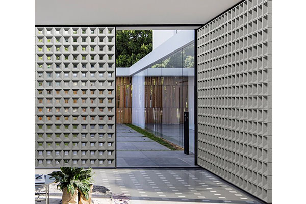 How to enhance the artistic expression of interior space through foamed ceramics?